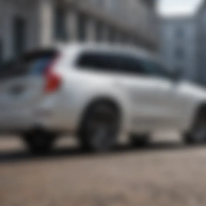 Elegant exterior of the 2020 Volvo XC90 showcasing the Crystal White color