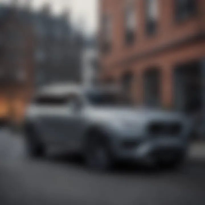 Stylish design of the 2020 Volvo XC90 featuring luminous Savile Gray