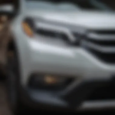 Comparison of traditional headlights and LED headlights